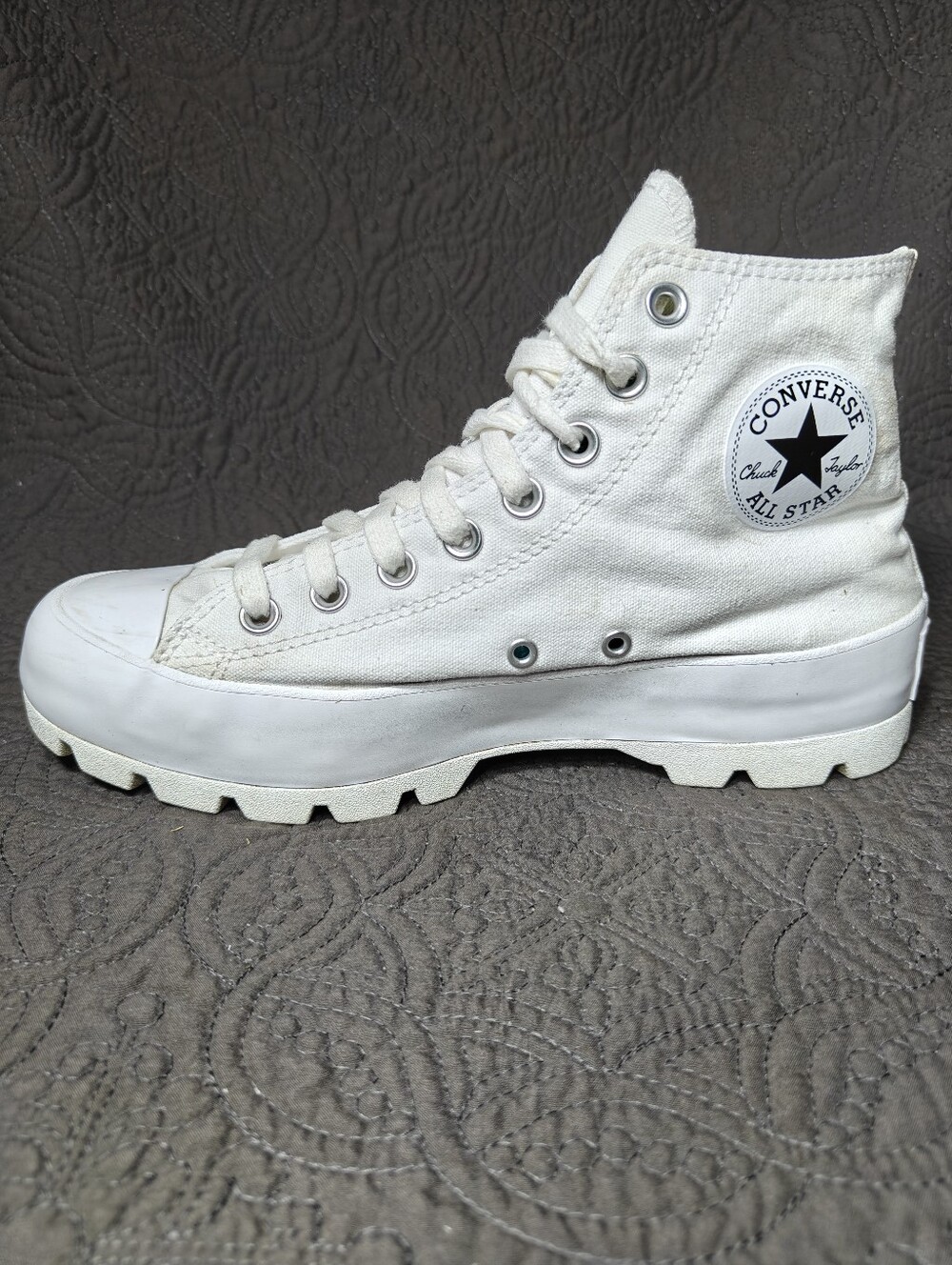 Converse Chuck Taylor All Star High Lugged White Platform Women's  Shoe Size 9